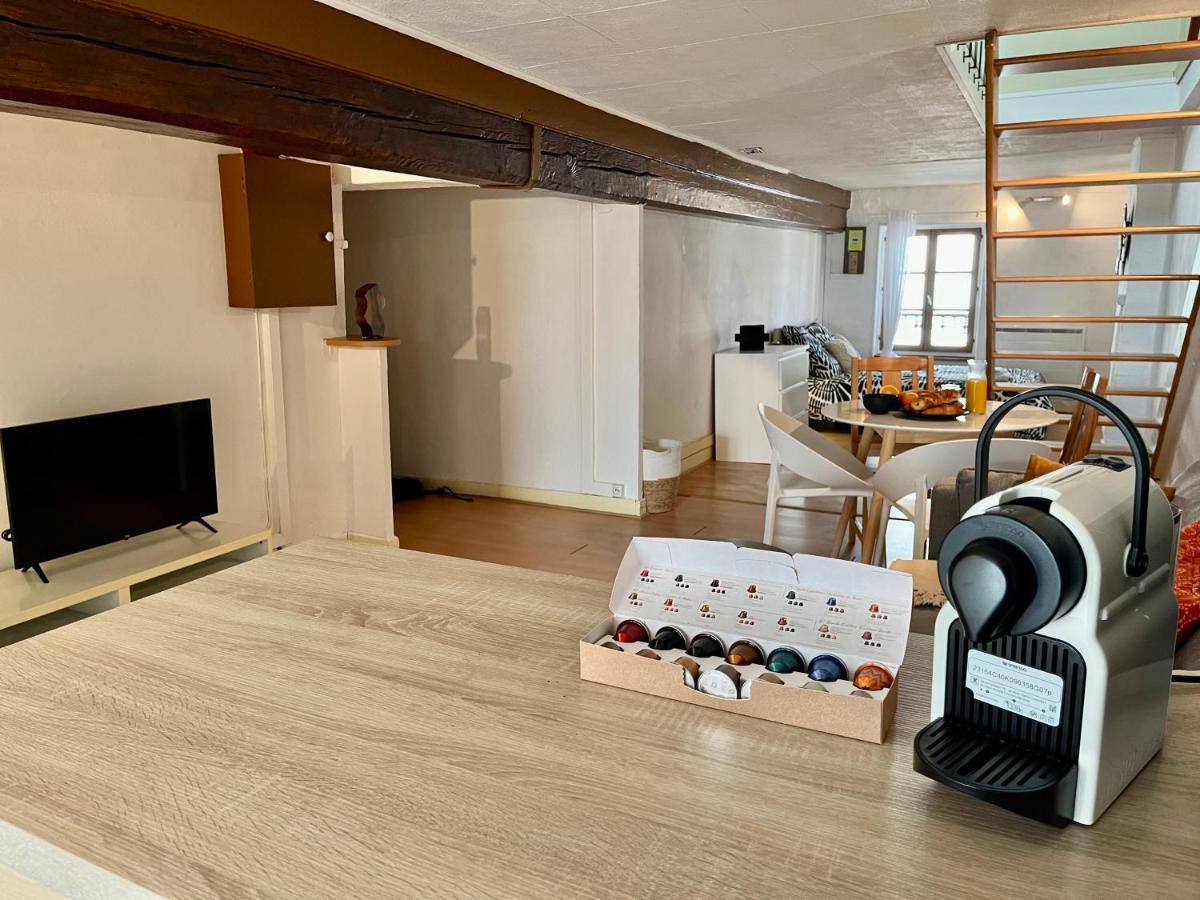 Suite Jason Villeurbanne Exteriör bild